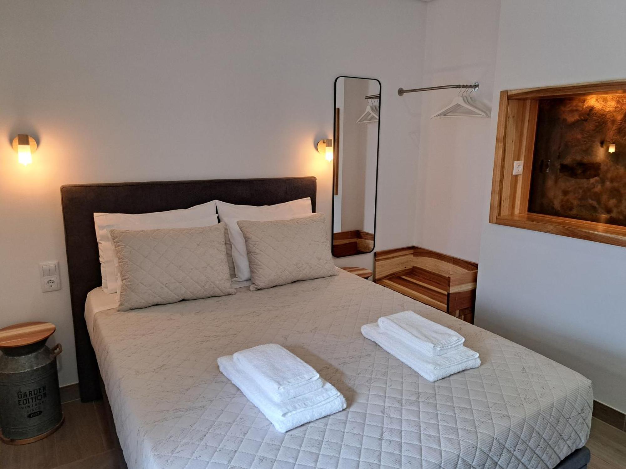 Agrafonte Guest House ปาโซส เด เฟเฮรา ภายนอก รูปภาพ