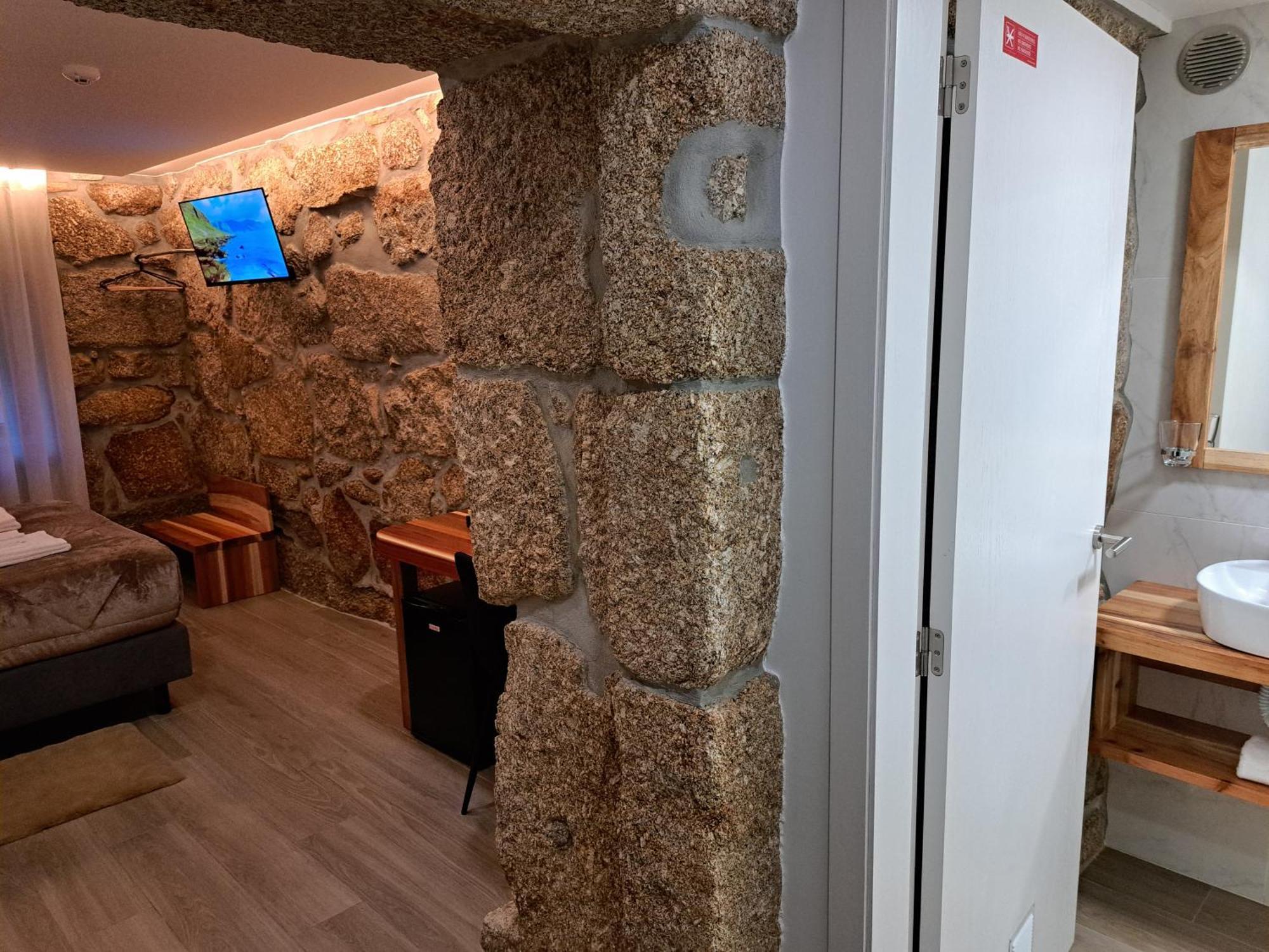 Agrafonte Guest House ปาโซส เด เฟเฮรา ภายนอก รูปภาพ